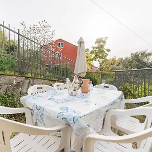 https://la-mia-casetta-al-mare-011017-lt-0766.hotelitalianriviera.com