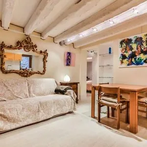 Ca' Bianca Appartement